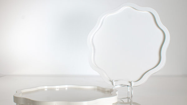 WAVES WHITE ROUND TRAY