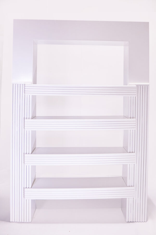 SQUARE WHITE PORTAL WITH SHELVES