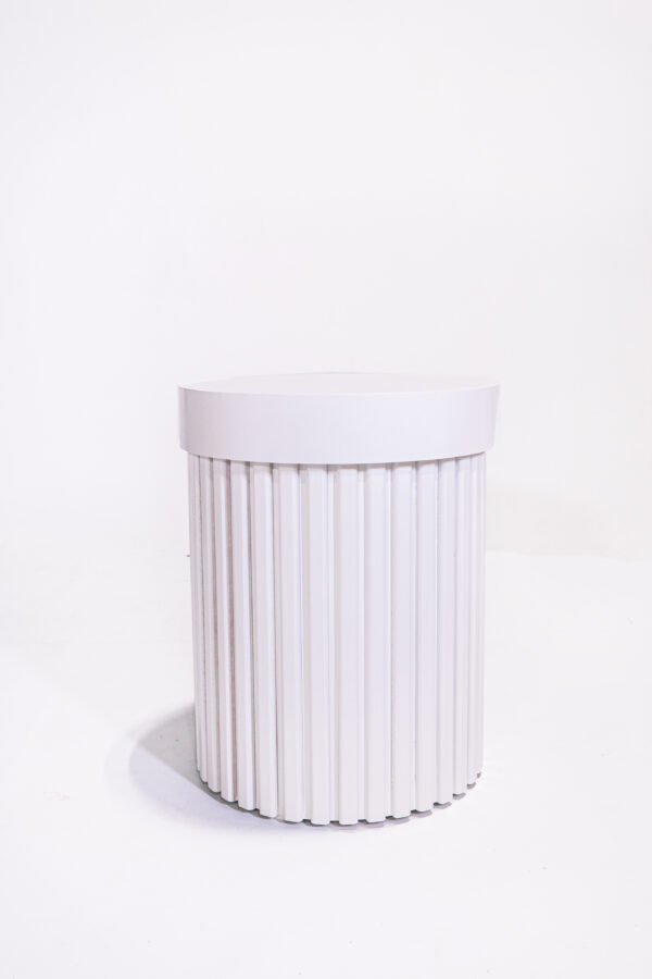 KEISE WHITE RIPPLE PEDESTAL - Image 4