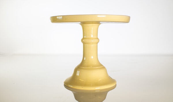 SMALL YELLOW PORCELAIN CAKE STAND